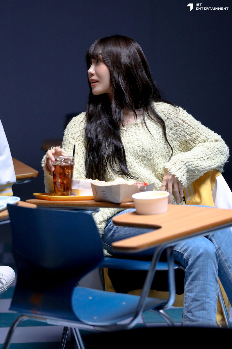 240110 IST Naver post - EUNJI behind the scenes of 'She's Bagel' commercial shoot documents 7