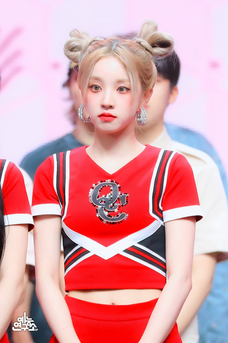 230603 (G)I-DLE Yuqi - 'Queencard' at Music Core documents 1