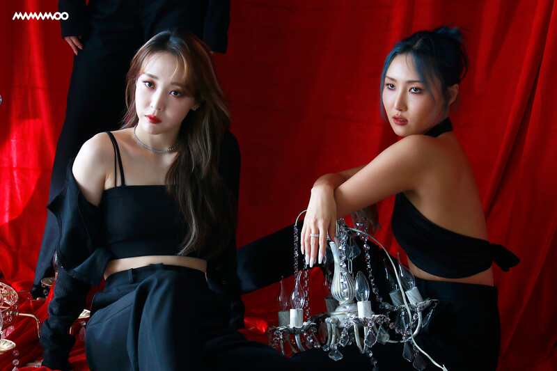 210927 RBW Naver Update - MAMAMOO [I SAY MAMAMOO : THE BEST]  Jacket Shoot Behind documents 4