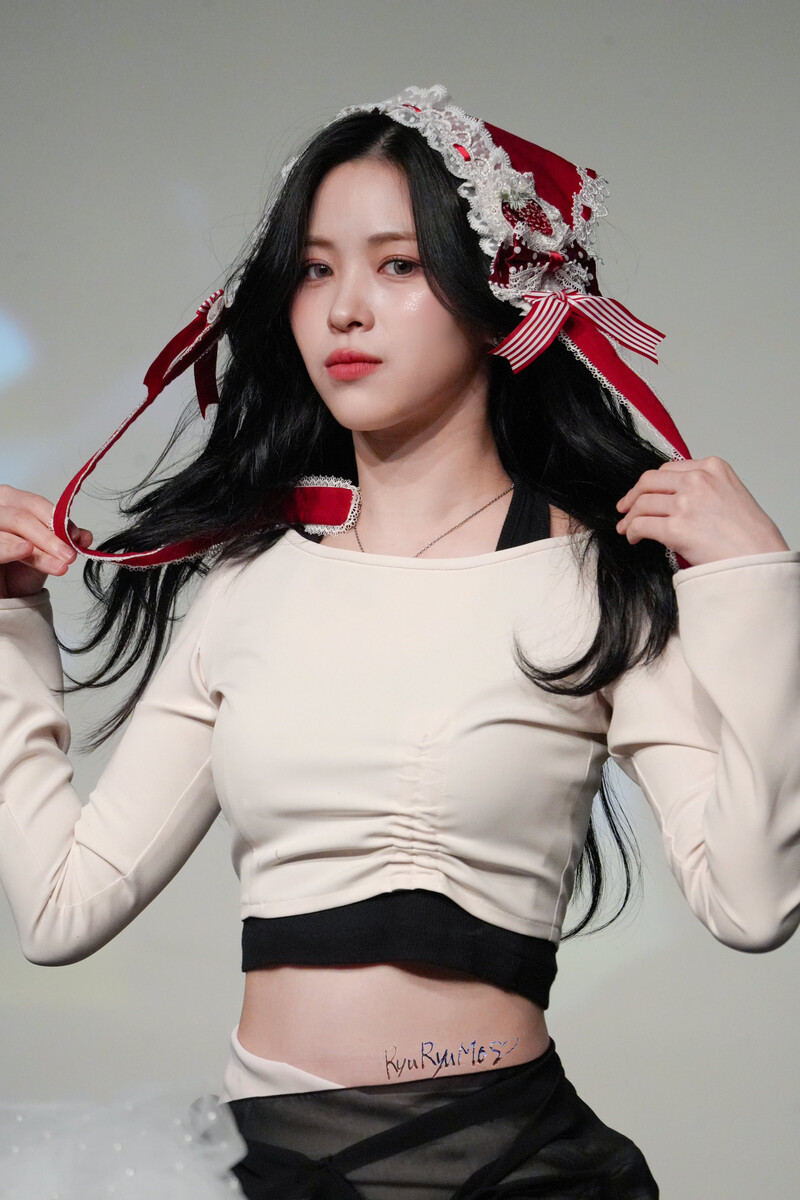 241108 ITZY Ryujin - Makestar Fansign documents 5