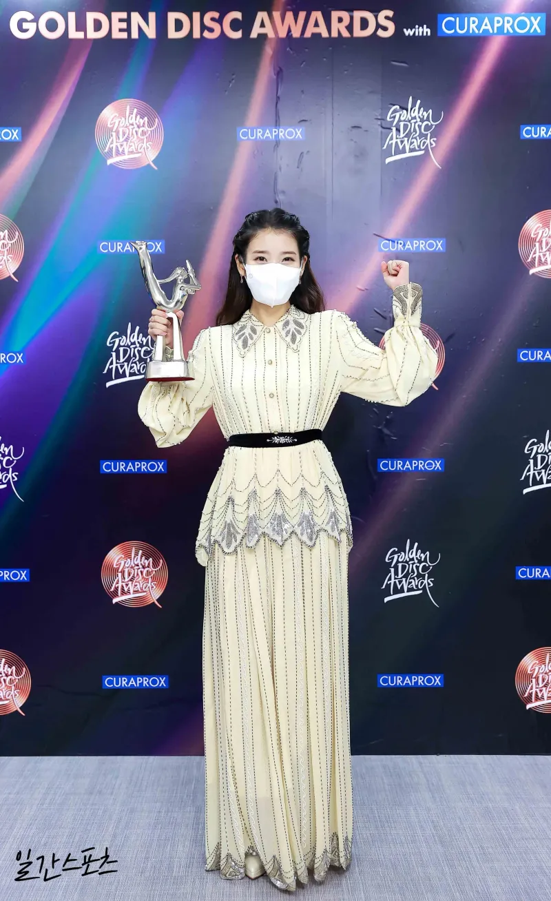 JTBC_Awards-ErSceT4UYAU3w23-20210109-05-54.jpg