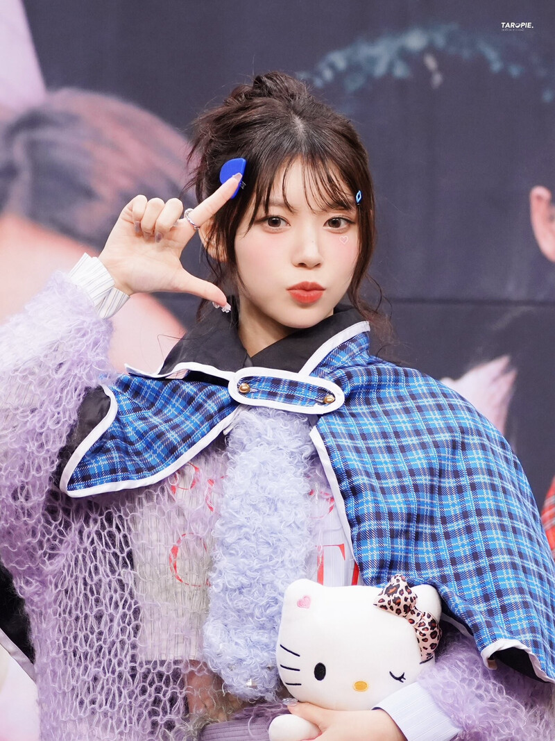 241103 Moka at Aladin Fansign documents 2