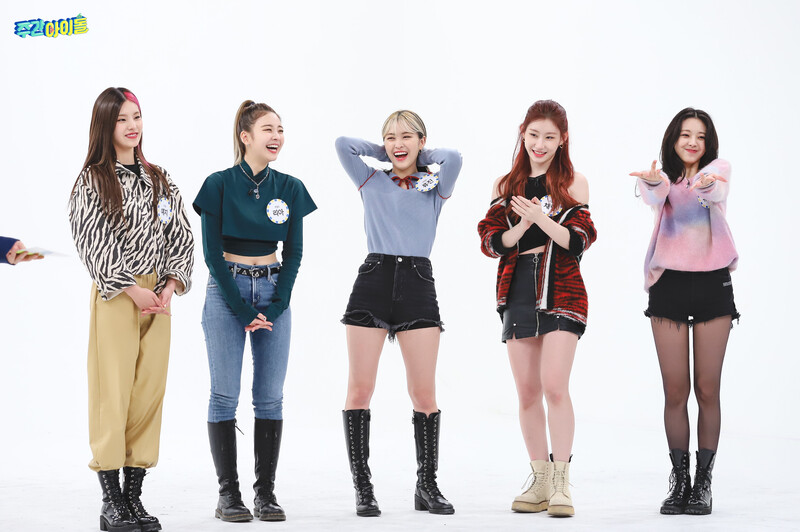 210929 MBC Naver Post - ITZY at Weekly Idol documents 15