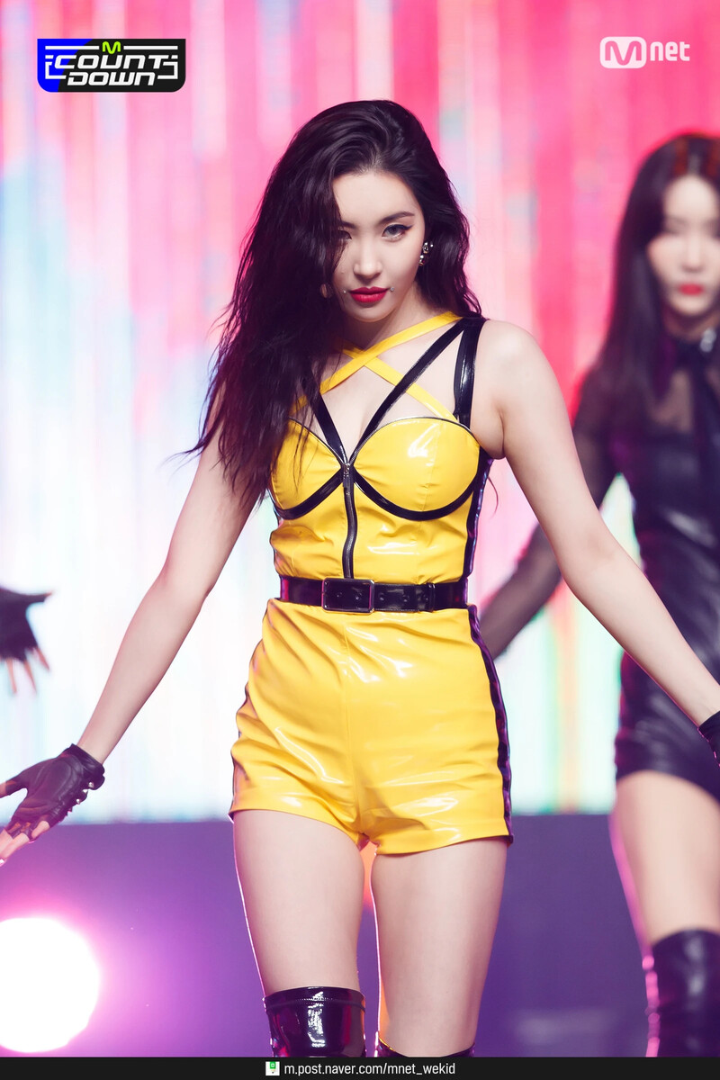 210304 Sunmi -  'TAIL' at M Countdown documents 4