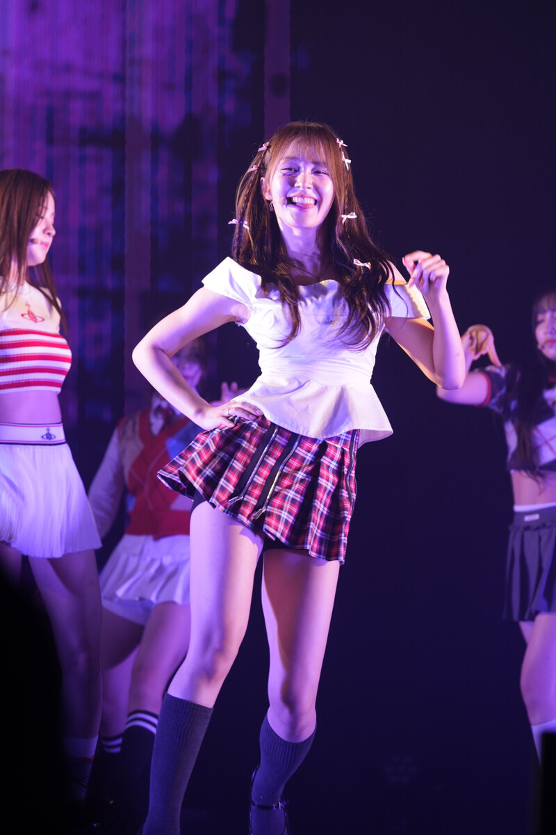 241112 WOOAH Nana - at "WOOAH Japan 2nd Concert 'WOOAH-LAND AGAIN' in Tokyo, Japan" documents 27