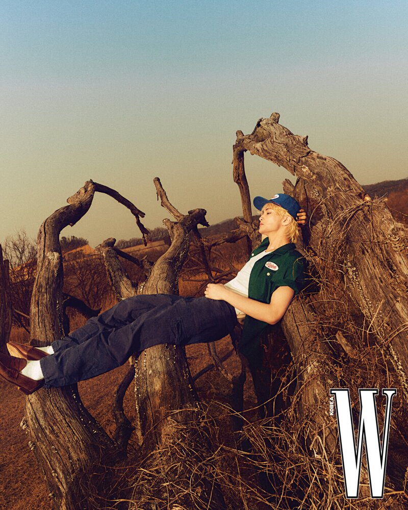 NCT MARK for W Korea x POLO RALPH LAUREN Vol .05 Issue 2023 documents 3