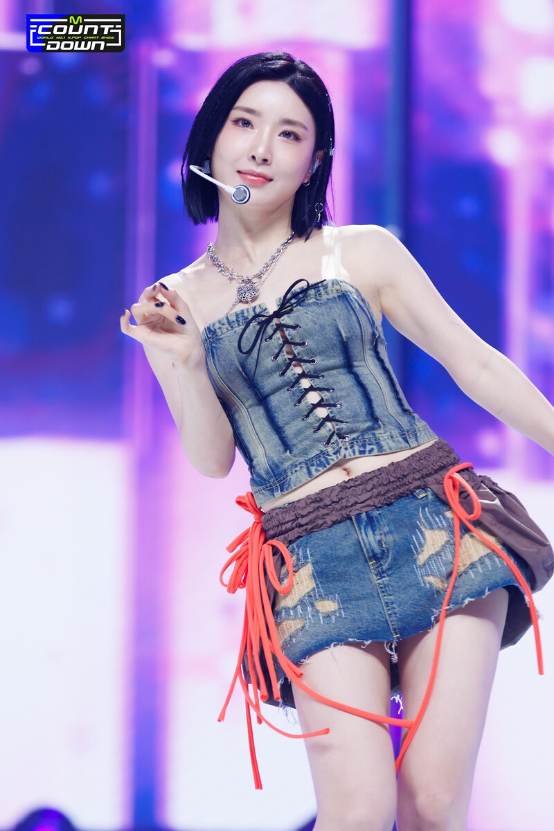 230803 BBGIRLS Yuna - 'ONE MORE TIME' at M COUNTDOWN documents 3