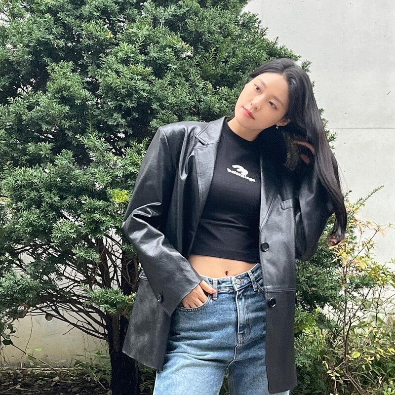 221020 Seolhyun Instagram Update documents 3