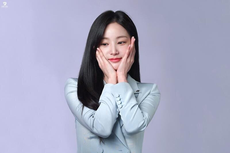 230707 9Ato Entertainment Naver Post - Yeonwoo 'MBC NUMBERS Photoshoot Behind' documents 1