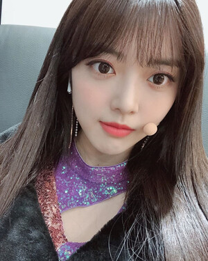 200228 Suyeon Instagram update