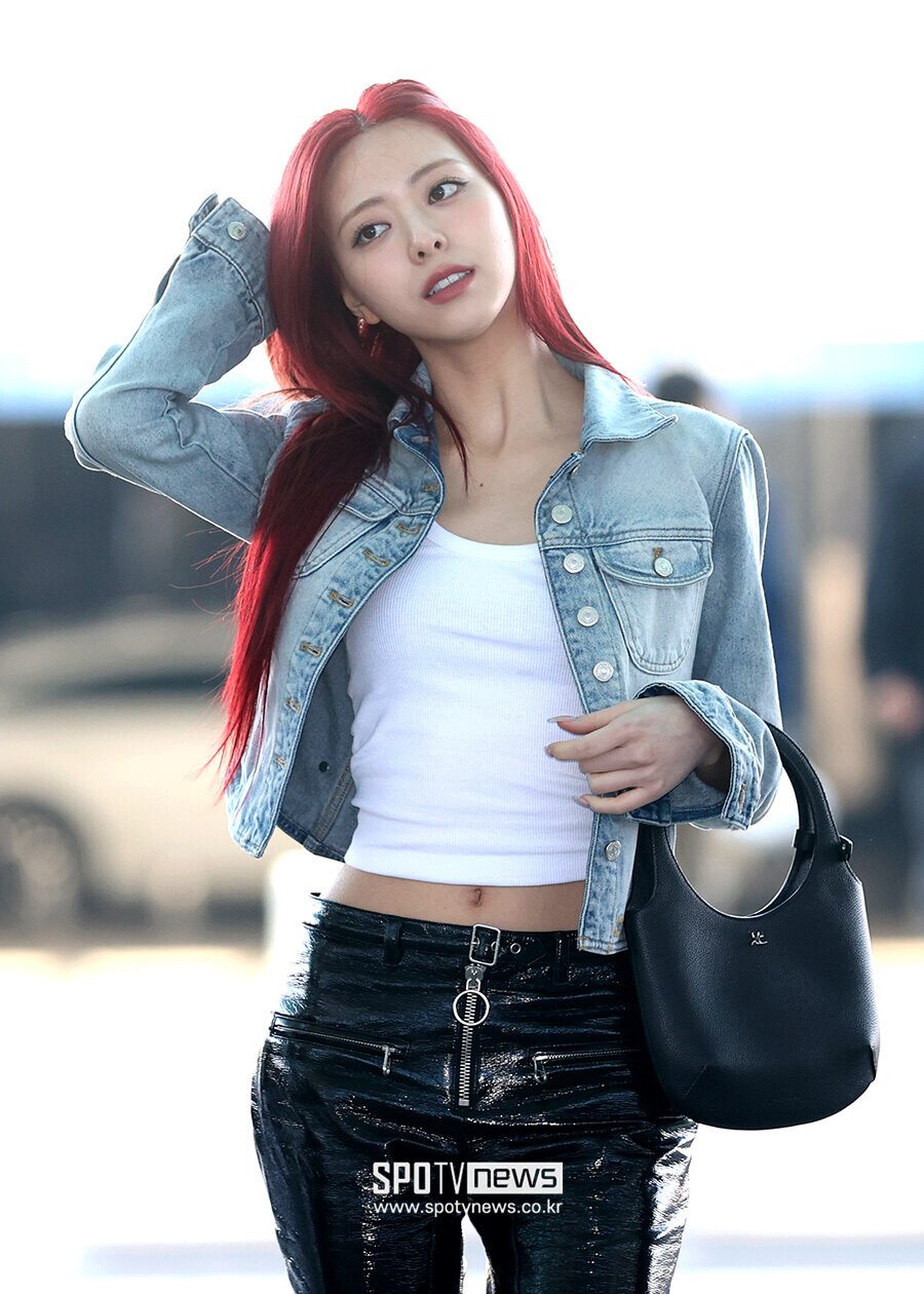 240226 - YUNA at Incheon International Airport | kpopping