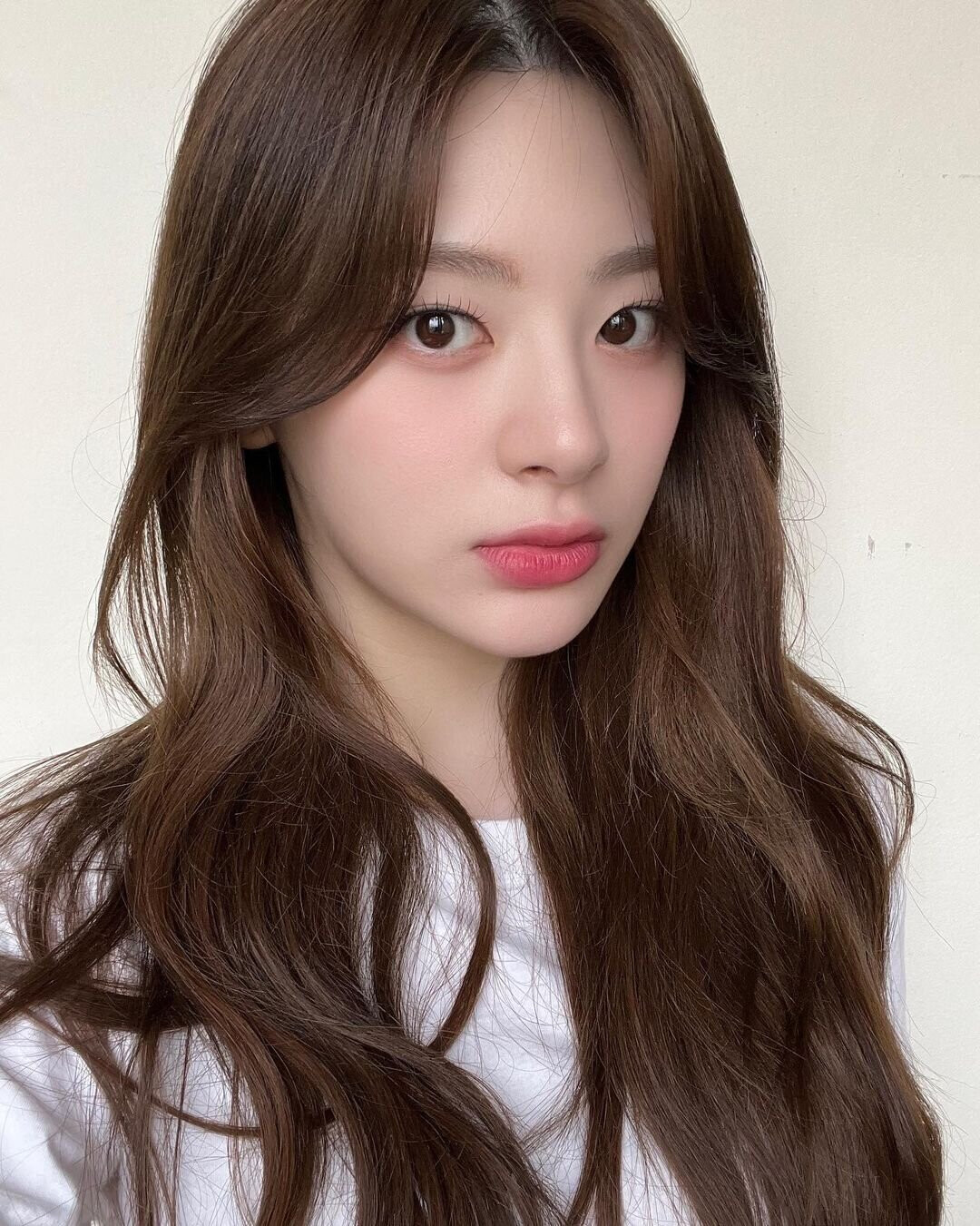 230605 STAYC Instagram Update - Seeun | kpopping