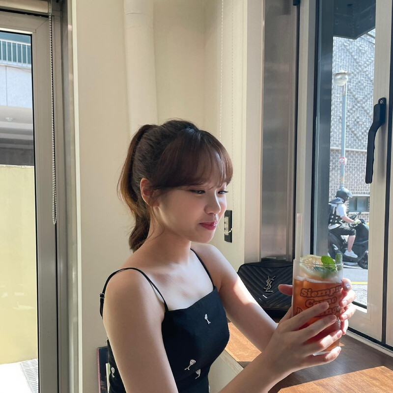 210614 Chaewon Instagram Update documents 2