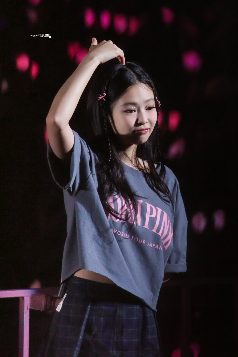 230408 JISOO & JENNIE - 'BORN PINK' Concert in  TOKYO DOME documents 2