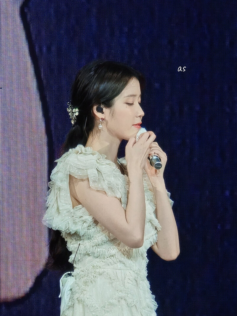 240609 IU - ‘H.E.R.’ World Tour in Kuala Lumpur Day 2 documents 3