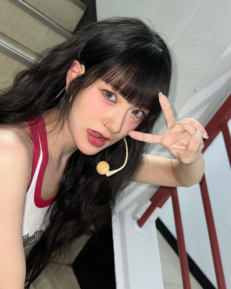 240818 fromis_9 Seoyeon Instagram Update documents 1