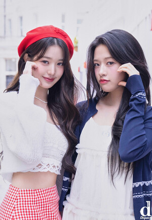 IVE's Wonyoung & Yujin - [NAVER X DISPATCH] Dicon Photoshoot in London