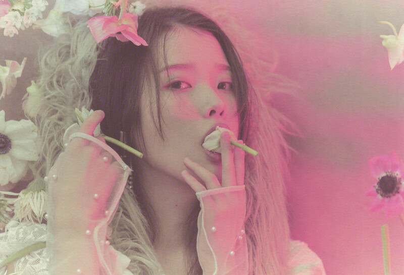 IU - 'LILAC' Photobook [SCANS] documents 3