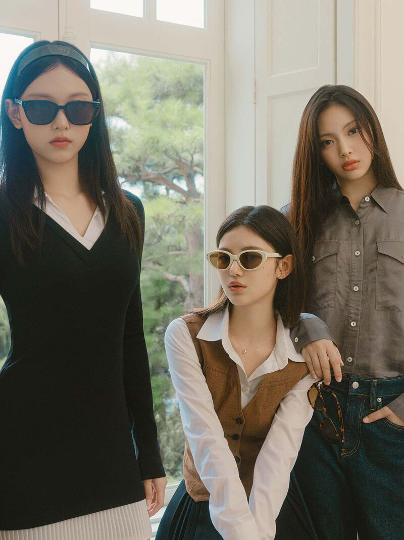 NewJeans for Carin - 24FW Eyeglasses Collection 'Can't Take My Eyes Off You' documents 2