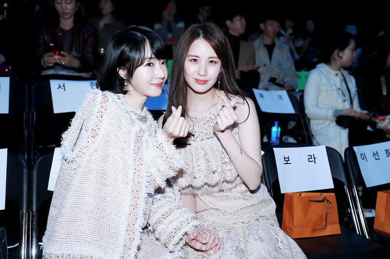 180322 Girls' Generation Seohyun at Seoul Fashion Week 'Miss Gee Collection' documents 9