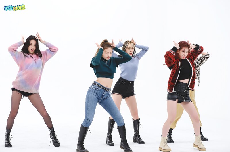 210929 MBC Naver Post - ITZY at Weekly Idol documents 7