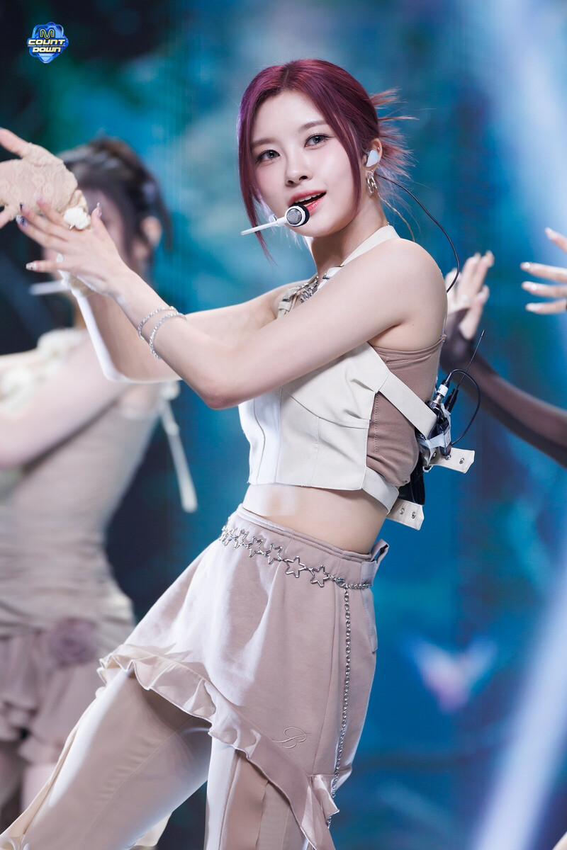 240613 Kep1er Dayeon - 'Shooting Star' at M Countdown documents 7