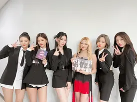 221204 Alexa Twitter Update with ITZY