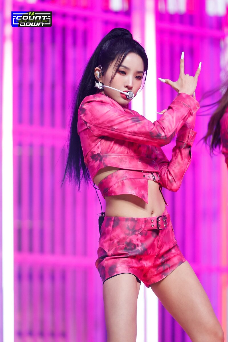 220317 (G)I-DLE - 'TOMBOY' at M Countdown documents 14