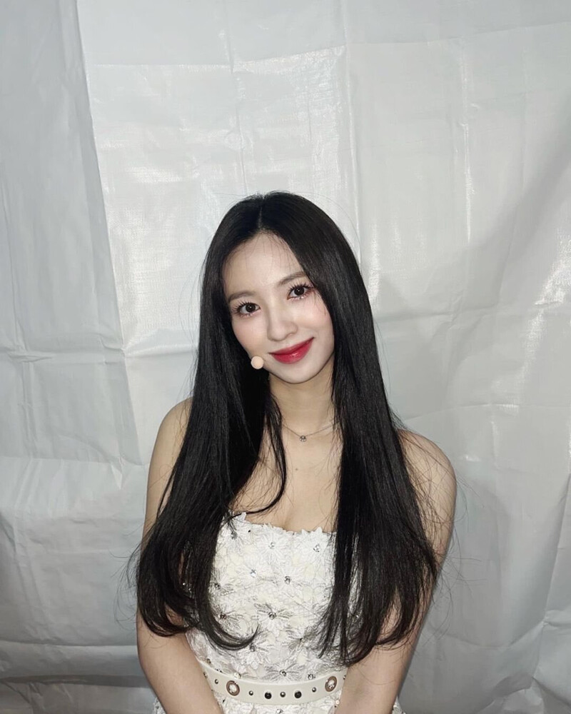 220420 Cherry Bullet Instagram Update - Jiwon documents 1