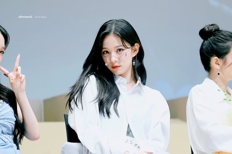 220707 fromis_9 Chaeyoung - Fansign Event documents 6