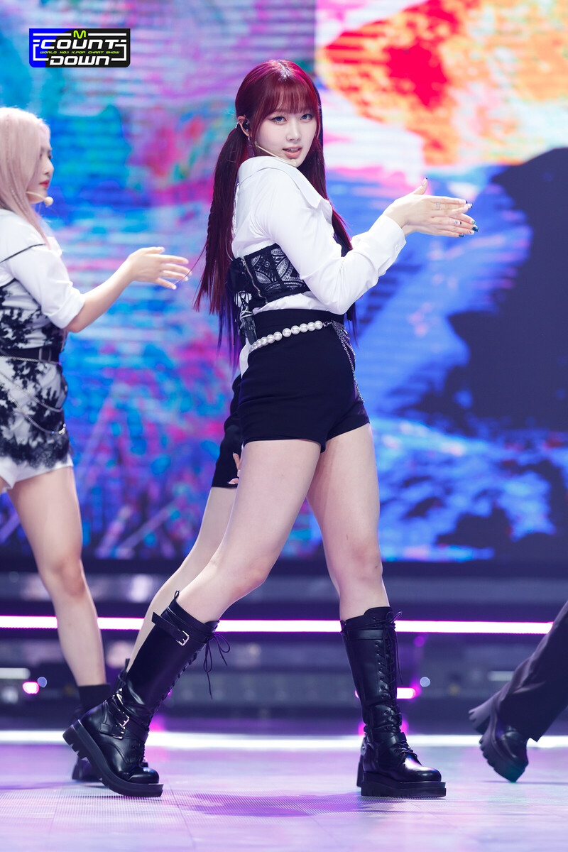 220714 aespa - 'Illusion' at M Countdown documents 9