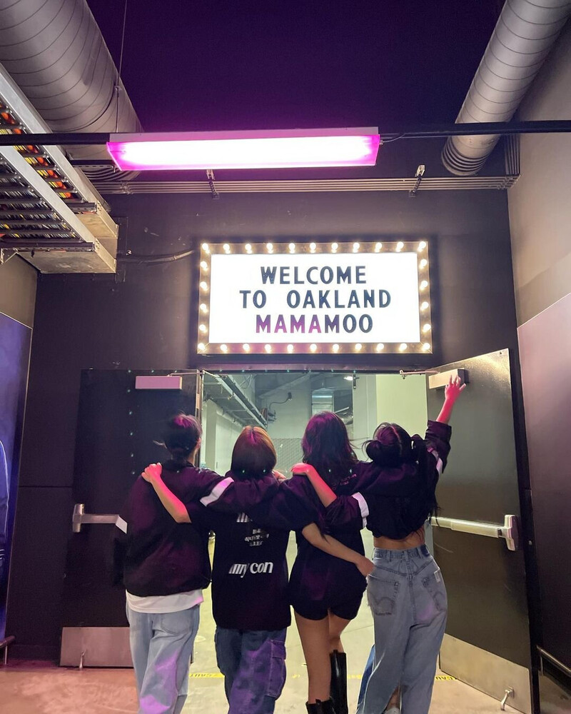 230603 Solar Instagram Update - MAMAMOO documents 2