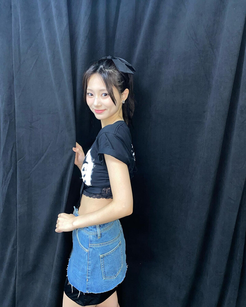 230904 - TZUYU Instagram Update documents 2