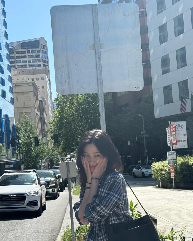 240609 - RYUJIN Instagram Update documents 3