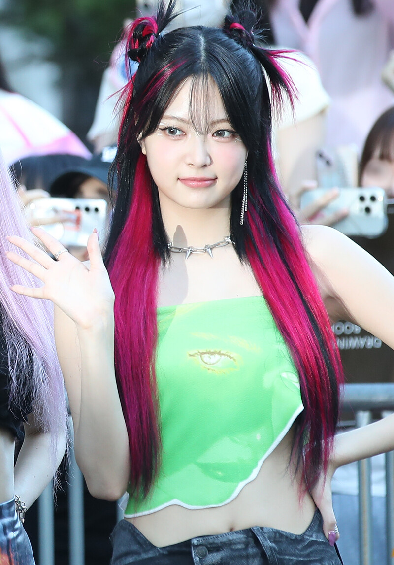 240830 LE SSERAFIM Eunchae - Music Bank commute documents 1