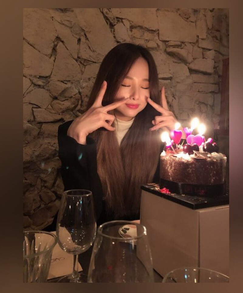 190113 Solji Instagram Update documents 1