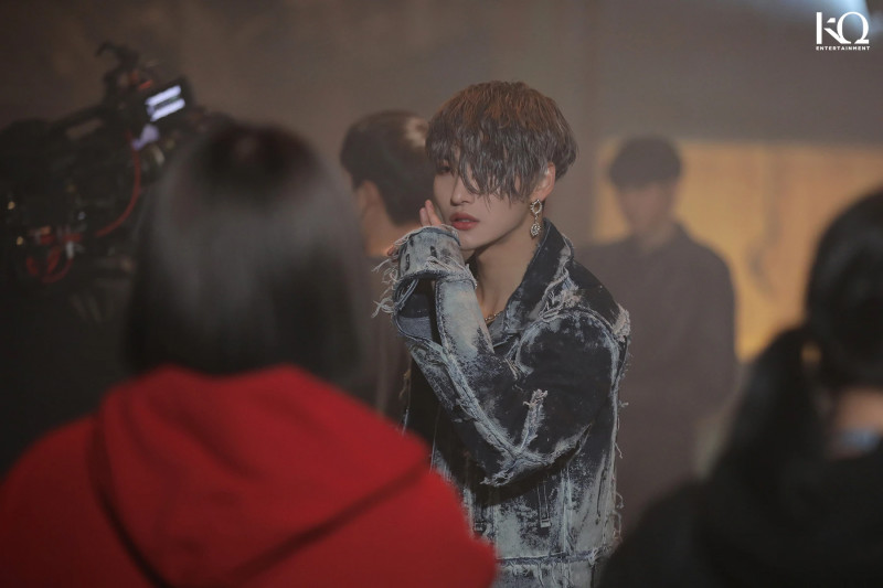 210301 ATEEZ "I'm the One (Fireworks)" MV Shooting Behind the Scenes | Naver Update documents 13