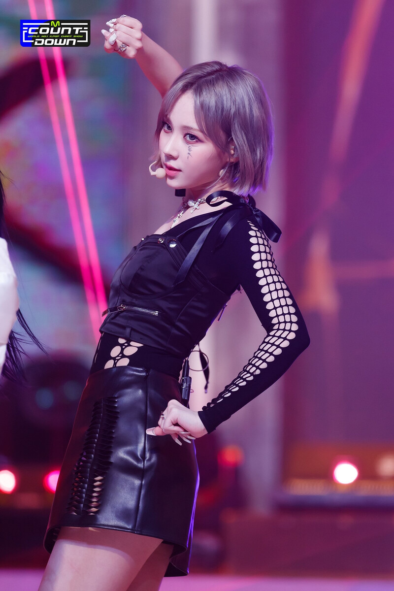 220714 aespa - 'Girls' at M Countdown documents 17