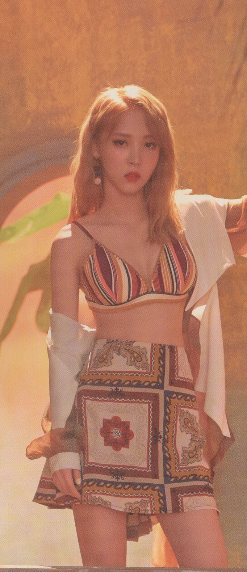 MAMAMOO 7th Mini Album 'Red Moon' [SCANS] documents 4