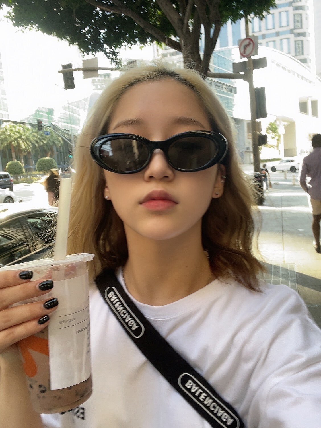 220108 Kep1er Twitter Update - Hikaru Music Core Selfie (Main Character of  Today's Message) : r/kep1er