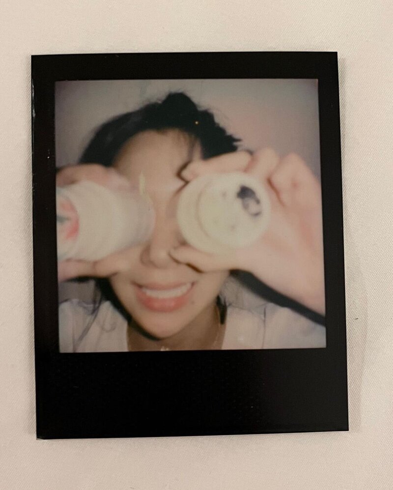 230101 TWICE Chaeyoung Instagram Update documents 3