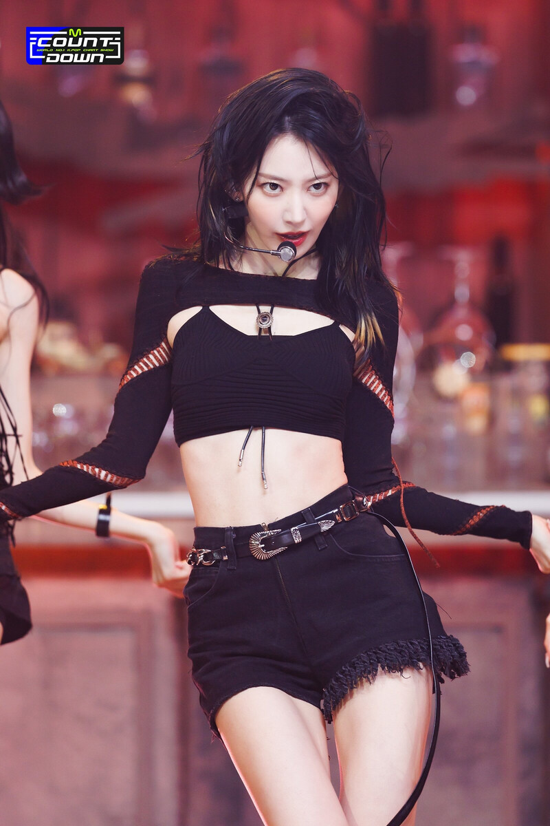 230504 LE SSERAFIM Sakura 'UNFORGIVEN' at M Countdown documents 10