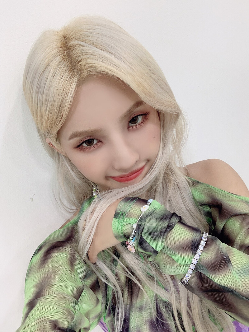 210714 (G)I-DLE SNS Update - Soyeon documents 3