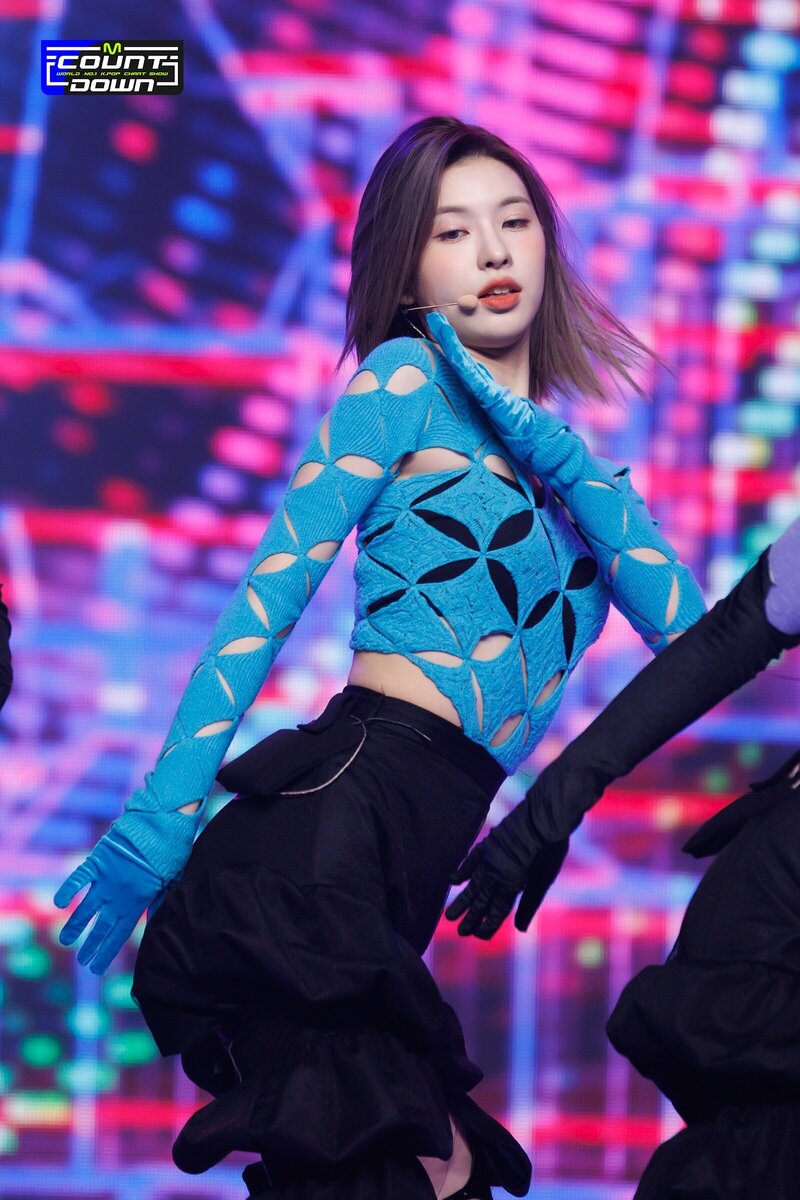 220331 NMIXX - 'TANK' at M Countdown documents 11