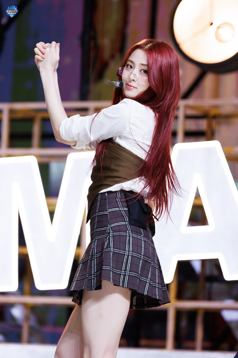 240307 LE SSERAFIM Yunjin - 'EASY' and 'Smart' at M Countdown documents 6
