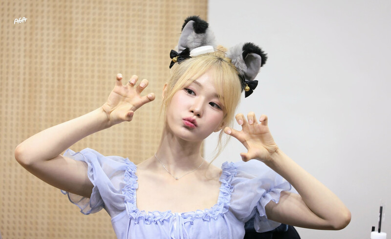 240818 WOOAH - NANA at fansign event documents 1