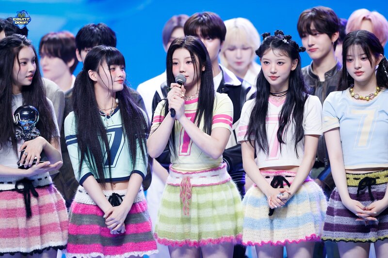240418 ILLIT - 'Lucky Girl Syndrome' at M Countdown + Encore documents 12