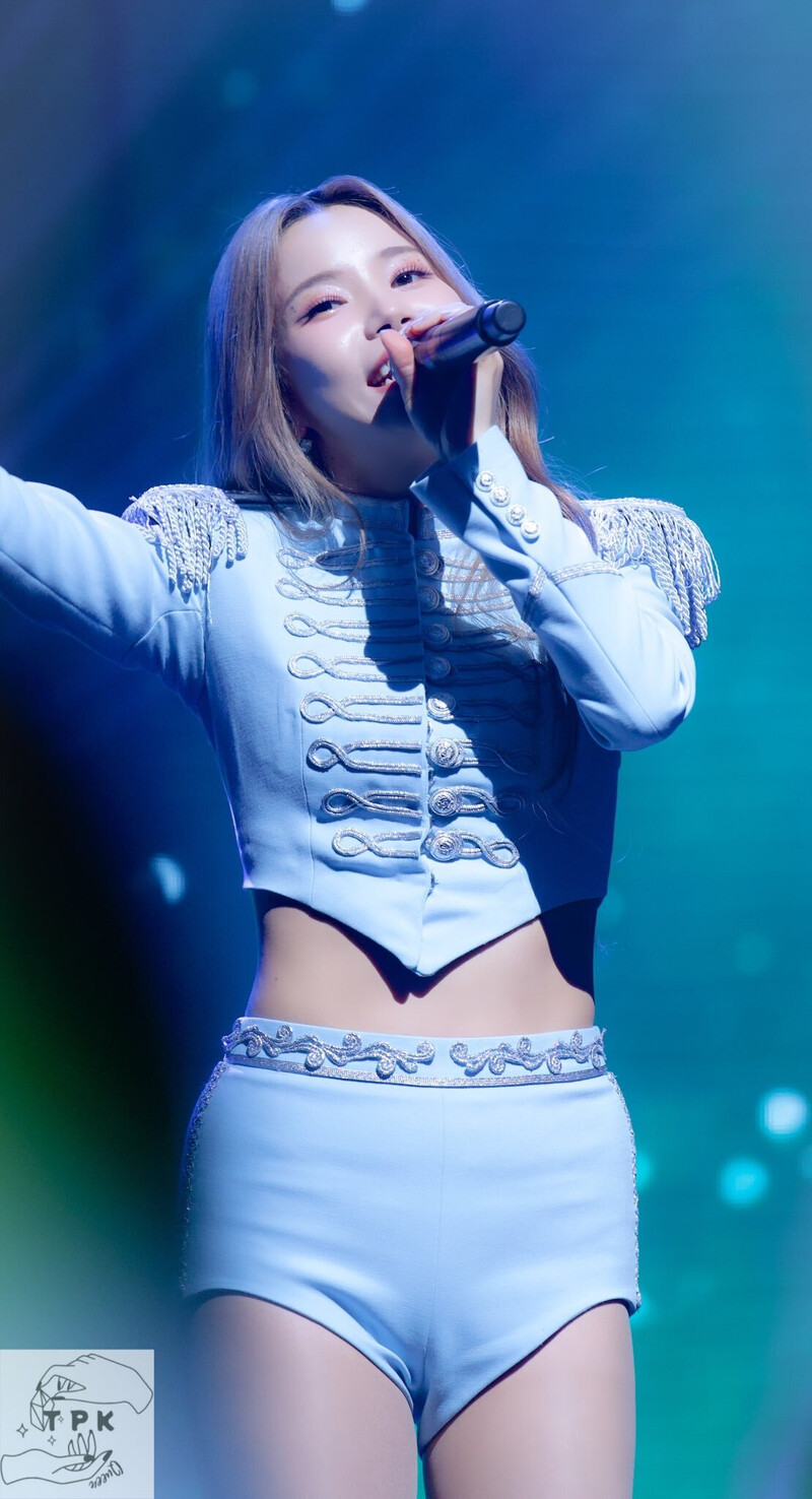 231009 MAMAMOO+ Solar - 'TWO RABBITS CODE' Asia Tour in Japan Day 2 documents 15