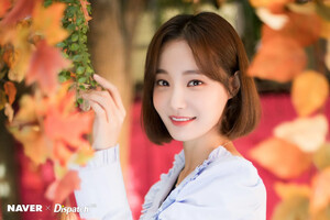 MOMOLAND Yeonwoo - "Cheap Cheonlima Mart" promotion photoshoot by Naver x Dispatch