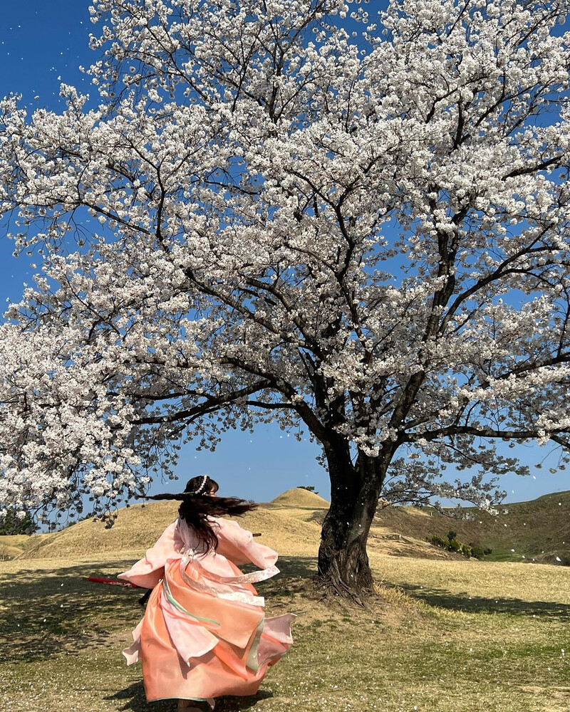 220618 OH MY GIRL Arin Instagram Update documents 2